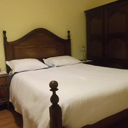 Hostal Perola Dos Anjos *