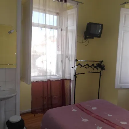Perola Dos Anjos Лиссабон